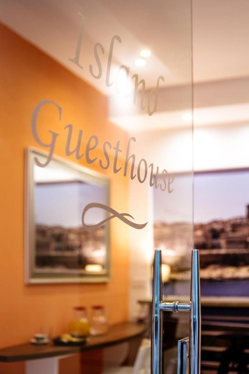 Island Guesthouse Gzira ภายนอก รูปภาพ